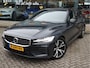 Volvo V60 2.0 T6 Twin Engine AWD R-Design // 84,6 SOH !