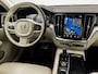 Volvo V60 2.0 T6 Recharge AWD Inscription Automaat 340Pk (APPLE CARPLAY, GROOT NAVI, DUAL TONE STUUR, STUUR/STOELVERWARMING, CAMERA, NIEUWE APK, NIEUWSSTAAT)