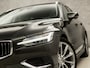 Volvo V60 2.0 T6 Recharge AWD Inscription Automaat 340Pk (APPLE CARPLAY, GROOT NAVI, DUAL TONE STUUR, STUUR/STOELVERWARMING, CAMERA, NIEUWE APK, NIEUWSSTAAT)