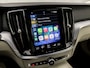 Volvo V60 2.0 T6 Recharge AWD Inscription Automaat 340Pk (APPLE CARPLAY, GROOT NAVI, DUAL TONE STUUR, STUUR/STOELVERWARMING, CAMERA, NIEUWE APK, NIEUWSSTAAT)