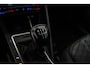 Volkswagen Polo R-Line Edition 1.0 TSI 95pk Adaptive cruise control, LED matrix koplampen, Achteruitrijcamera, Stoelverwarming, Navigatie, Parkeersensoren, App connect