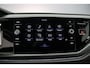 Volkswagen Polo R-Line Edition 1.0 TSI 95pk Adaptive cruise control, LED matrix koplampen, Achteruitrijcamera, Stoelverwarming, Navigatie, Parkeersensoren, App connect