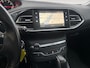Peugeot 308 1.2 PureTech Blue Lease Premium | Panoramadak | Navigatie | Camera |