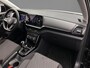 Volkswagen T-Cross Life Edition 1.0 TSI 95pk Adaptive cruise control, Achteruitrijcamera, LED koplampen, App connect, DAB, Radio, Bluetooth, Airco, Parkeersensor achter