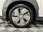 Hyundai Kona Electric EV Fashion 64kWh SOH 100% | 3-Fase | Navi | Camera | Half Leer