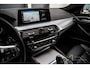 BMW 5-Serie Touring 520i High Executive M-sport, comfortstoelen, camera