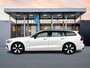 Volvo V60 T6 Recharge Ultra Dark | 19" | Sportstoelen | Trekhaak | Panoramadak | 360 Camera | Harman Kardon | Head-Up | Elektr. verst. Stoelen | Full LED | Adaptieve Cruise | BLIS