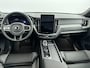 Volvo XC60 T8 Recharge Ultra Black Edition | 21" | Panoramadak | Head-up | Harman Kardon | 360 Camera | Elektr. verstelbare Sportstoelen | Full LED | Getint glas