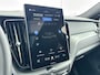 Volvo XC60 T8 Recharge Ultra Black Edition | 21" | Panoramadak | Head-up | Harman Kardon | 360 Camera | Elektr. verstelbare Sportstoelen | Full LED | Getint glas