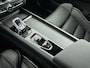 Volvo XC60 T8 Recharge Ultra Black Edition | 21" | Panoramadak | Head-up | Harman Kardon | 360 Camera | Elektr. verstelbare Sportstoelen | Full LED | Getint glas