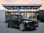 Volvo XC90 T8 Recharge Ultra Black Edition Executive | 22" | Gelaagd & Getint glas | Luchtvering | Bowers & Wilkins | Geventileerd Nappa | Stoelmassage | 360 Camera | Panoramadak | Head-up | Matrix LED | Elektr. verst. stoelen | Leder dashboard | Nubuck dakhemel