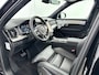 Volvo XC90 T8 Recharge Ultra Black Edition Executive | 22" | Gelaagd & Getint glas | Luchtvering | Bowers & Wilkins | Geventileerd Nappa | Stoelmassage | 360 Camera | Panoramadak | Head-up | Matrix LED | Elektr. verst. stoelen | Leder dashboard | Nubuck dakhemel