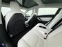 Tesla Model 3 RWD Plus 325PK SOH 91% Lmv 19" Ivoor kleurig Leder 3 AutoPilot Panoramadak Adaptive.Cruise Camera's Elektr.Stuur+Stoelen+Spiegels+Geheugen+Easy-Entry+Verwarmde stoelen Park assistent PDC WIFI Lane-Assist Speed-Assist Navi Ecc Led ACC DAB Voorverwarmen en Keyless via App One-Pedal-Drive 1e Eigenaar Origineel Nederlandse Auto
