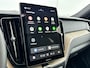 Volvo XC60 T8 Recharge Ultra Dark | 21" | Luchtvering | Getint glas | Panoramadak | Harman Kardon | Full LED | Head-Up | 360 Camera | Elektr. verst. Stoelen | Adaptieve Cruise | BLIS