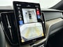 Volvo XC60 T8 Recharge Ultra Dark | 21" | Luchtvering | Getint glas | Panoramadak | Harman Kardon | Full LED | Head-Up | 360 Camera | Elektr. verst. Stoelen | Adaptieve Cruise | BLIS