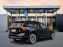 Volvo XC60 T8 Recharge Ultra Dark | 21" | Luchtvering | Getint glas | Panoramadak | Harman Kardon | Full LED | Head-Up | 360 Camera | Elektr. verst. Stoelen | Adaptieve Cruise | BLIS