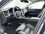 Volvo V60 T6 Recharge Ultra Dark | 19" | Trekhaak | Getint Glas | Panoramadak | Head-up | 360 Camera | Full LED | Elektr. verst. Stoelen | Harman Kardon | Adaptieve Cruise | BLIS