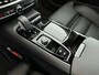 Volvo V60 T6 Recharge Ultra Dark | 19" | Trekhaak | Getint Glas | Panoramadak | Head-up | 360 Camera | Full LED | Elektr. verst. Stoelen | Harman Kardon | Adaptieve Cruise | BLIS