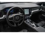 Volvo V60 2.0 T6 Plug-in hybrid AWD Plus Dark | Panoramadak | Trekhaak | Verwarmbare voorruit| 360 Camera | Adaptieve Cruise controle | BLIS |  Climate Controle | Google |