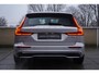 Volvo V60 2.0 T6 Plug-in hybrid AWD Plus Dark Harman Kardon Audio | Trekhaak | Verwarmbare voorruit| 360 Camera |