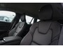 Volvo V60 2.0 T6 Plug-in hybrid AWD Essential Bright | 2.000 KG trekgewicht | Long Range Accu | Trekhaak Elektrisch | Lederen bekleding | Parkeercamera Achter | Cruise Control |