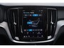 Volvo V60 2.0 T6 Plug-in hybrid AWD Essential Bright | 2.000 KG trekgewicht | Long Range Accu | Trekhaak Elektrisch | Lederen bekleding | Parkeercamera Achter | Cruise Control |