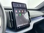 Volvo EX30 Single Motor Extended Range Ultra 69 kWh | 19" | Stoel/Stuurverwarming | Getint Glas | Panoramadak | 3D Camera | Elektr. verst. Stoelen | Harman Kardon | Adaptieve Cruise | BLIS | Warmtepomp