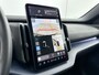 Volvo EX30 Single Motor Extended Range Ultra 69 kWh | 19" | Stoel/Stuurverwarming | Getint Glas | Panoramadak | 3D Camera | Elektr. verst. Stoelen | Harman Kardon | Adaptieve Cruise | BLIS | Warmtepomp