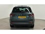 Skoda Karoq 1.5 TSI ACT Business Edition Plus benzine automaat panoramadak navigatie trekhaak parkeersensoren
