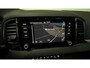 Skoda Karoq 1.5 TSI ACT Business Edition Plus benzine automaat panoramadak navigatie trekhaak parkeersensoren
