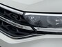 Volkswagen T-Roc 1.5 TSI 150pk DSG R-Line | Camera | Keyless | Elek. Achterklep | Dode hoek | Rijklaar incl. 1 jaar Bovag garantie