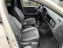 Volkswagen T-Roc 1.5 TSI 150pk DSG R-Line | Camera | Keyless | Elek. Achterklep | Dode hoek | Rijklaar incl. 1 jaar Bovag garantie