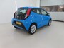 Toyota Aygo 1.0 VVT-i x-play Apple carplay/android auto | Dab