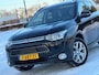 Mitsubishi Outlander 2.0 PHEV Instyle+, achteruitrijcamera, schuifdak, trekhaak