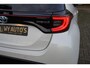 Toyota Yaris 1.5 Hybrid Launch Edition Bi-Tone|Parelmoer wit/Zwart|Head-up|Stuurverwarming|Stoelverwarming|LED|Navigatie|Camera
