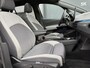 Volkswagen ID.3 First Max 58 kWh ✓SOH 93.3% ✓Panoramadak ✓Matrix LED ✓Full LED ✓Stuur- Stoelverwarming ✓Sfeerverlichting ✓Navigatie ✓Camera ✓Lichtmetaal 20" ✓Parkeersensoren