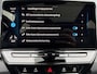 Volkswagen ID.3 First Max 58 kWh ✓SOH 93.3% ✓Panoramadak ✓Matrix LED ✓Full LED ✓Stuur- Stoelverwarming ✓Sfeerverlichting ✓Navigatie ✓Camera ✓Lichtmetaal 20" ✓Parkeersensoren