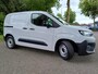 Citroën E-Berlingo L1 50 kWh 136pk | 8 jaar garantie | 0% financial lease | Apple Carplay | Android Auto | Multimedia | Achteruitrijcamera | Parkeersensoren achter | Digital cockpit | Stuurwielbediening | Bestuurdersstoel comfort | Armsteun | Warmtepomp | Vehicle to load | ECO koplampen | Houten afwerking laadruimte | Reservewiel | van €30.595 voor €26.650