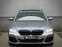 BMW 5-Serie Touring 530e xDrive M-Sport | Panoramdak | Bowers & Wilkins | Individual Leder | Adaptive Cruise CoPilot | Elektrische Trekhaak | Laser | HUD | Dealer O.H.