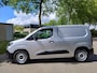 Fiat E-Doblò L1 50 kWh 136pk | 8 jaar garantie | 0% financial lease | 2-zits | Houten afwerking laadruimte | Apple Carplay | Android Auto | Multimedia | Achteruitrijcamera | Parkeersensoren achter | Stoelverwarming | Stuurverwarming | Lederen stuurwiel met bediening | Reservewiel | van €30.975 voor €26.995 ex. BTW rijklaar