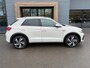Volkswagen T-Roc 1.5 TSI 150pk DSG R-Line | Camera | Keyless | Elek. Achterklep | Dode hoek | Rijklaar incl. 1 jaar Bovag garantie