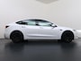 Tesla Model 3 Premium Long Range AWD 78 kWh VAN €42.900,- NU VOOR SLECHTS €39.440,- Uw LENTEVOORDEEL €3.460,- |ORGINELE AFN. TREKHAAK TESLA| AUTOPILOT| STOELVENTILATIE + VERWARMING| VOLLEDIGE TESLA GARANTIE T/M 01/2028 OF 80.000KM| DE HOOGVOLTACCU EN AANDRIJFLIJN TOT 2032 of 192.000KM |