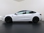Tesla Model 3 Premium Long Range AWD 78 kWh VAN €42.900,- NU VOOR SLECHTS €39.440,- Uw LENTEVOORDEEL €3.460,- |ORGINELE AFN. TREKHAAK TESLA| AUTOPILOT| STOELVENTILATIE + VERWARMING| VOLLEDIGE TESLA GARANTIE T/M 01/2028 OF 80.000KM| DE HOOGVOLTACCU EN AANDRIJFLIJN TOT 2032 of 192.000KM |