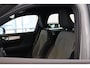 Volvo XC40 B4 197PK Plus Dark | HK Audio | Memory | Trekhaak | Stoel&Stuur Verw. | Adap Cruise | Blis