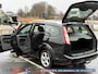 Ford Focus Wagon 1.6 Comfort | Nwe APK | 2e Eigenaar | Airco | LMV