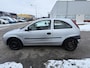 Opel Corsa 1.2-16V Comfort STARTERS AUTO LAGE KM STAND! NIEUWE APK!