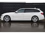 BMW 3-Serie Touring 330i Edition Sport Line Shadow Executive | Leder | Stoel-/Stuurverwarming | Elek. Trekhaak | Carplay | Camera
