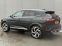 Nissan Qashqai 1.3 MHEV Xtronic Tekna Plus / Fabrieksgarantie tot 03-2028 / Panoramadak / HUD / Trekgewicht 1800 kg / Elektrische achterklep / Stoel met massage functie / Rondomzicht camera / Stuur-, Stoel en Voorruit verwarming / Bose Audio Systeem / 360 Camera /