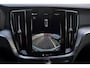 Volvo V60 2.0 T6 Plug-in hybrid AWD Essential | Pilot assist | Climate | Park assist | Black Pack
