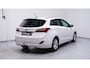 Hyundai i30 Wagon 1.6 GDI Business Edition Navi PDC v+a Clima Leder Trekhaak Cruise